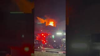 Large apartment fire in IL #news #fire #illinois #chicago #localnews #crime