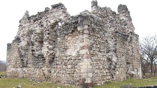 Втрачена історія: Середнянський замок руйнується на очах