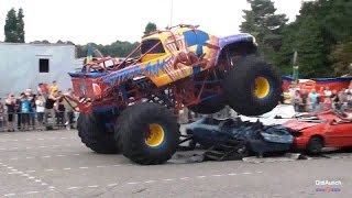 Freestyle Monstertruckshow Action Unterhaltung Monster Trucks Stunt Show Lemoine Crazy Trucks Stund