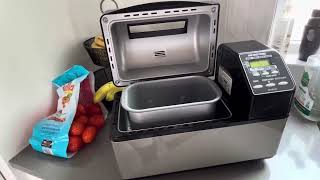 Zojirushi Home Bakery Supreme Breadmaker Review, Tips for making the best homemade bread!