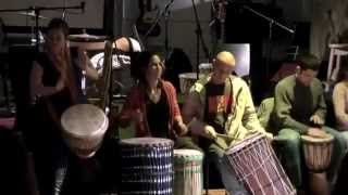 סדנת תיפוף אפריקאי עם רוני פרנס // African Djembe Drumming in Tel Aviv Israel