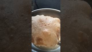 ఈరోజు టిఫిన్ పూరి|today's breakfast recipe poori#shorts#food#poori#viral#trending short#tiffen