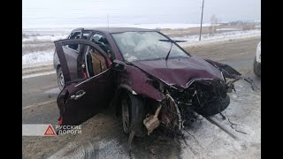 Лоб в лоб встретились две легковушки: Смертельное ДТП в Саратовской области - 31.12.2021