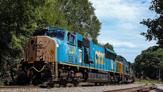 CSX SD70MAC 4753 leads CSX M693 at Roebuck