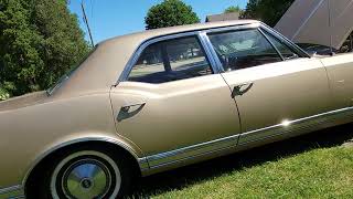 1966 Oldsmobile Delta 88, 4 Door Sedan