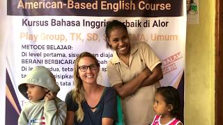 PENASARAN? BEGINI CARA BULE MENGAJAR DI AB ENGLISH COURSE I Kursus Bahasa Inggris Terbaik di Alor I