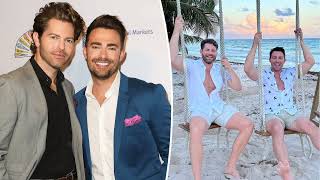 ‘Mean Girls’ star Jonathan Bennett marries Jaymes Vaughan in Mexico