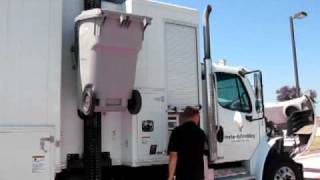 Dave Lieber Free Shredding Day.MOV