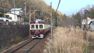 能勢電鉄ときわ台駅に到着する５１００系２連