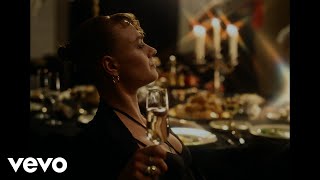 Rosalie. - Nie Mów