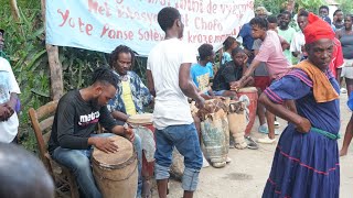 Men Kòman moun danse vodou, medam yo bèl yo konn danse