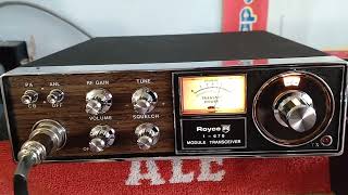 1977 Royce 1-678 40 Channel AM CB Radio with USA booming on channel 6 Superbowl!