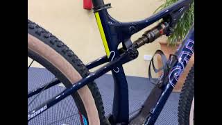 Nova bicicleta mountain bike Caloi do Henrique Avancini - Caloi Elite Carbon Team