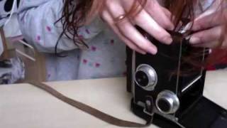 How to load a Rolleiflex 3.5