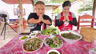 สาวลาวเมืองปากซัน  เฮ็ดลาบซี้นงัวน้อย สูตรดั้งเดิมสู่กินแซ่บๆ