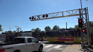 SACRT 132 Light Rail Outbound, Glenn Dr. Railroad Crossing, Folsom CA