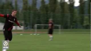 Wojciech Szczesny (Rabona by Polish Goalkeeper. Arsenal London)