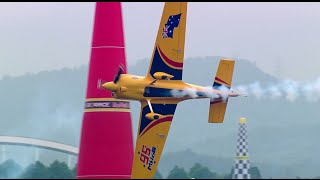 Precision flying in Gdynia - Red Bull Air Race City Profile 2014