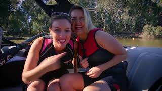 WUDU S09E05: Barefoot Water Skiing On The Murray