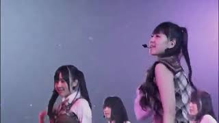 AKB48 Undergirls (Nusumareta Kuchibiru)