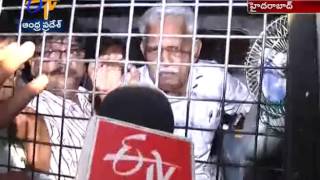 VIRASAM Leader Varavara Rao Arrested After Staging Protest Against AOB Encounter