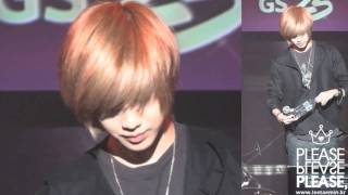 [fancam] 101128 SHINee taemin drinks water @ GS25 Love Concert