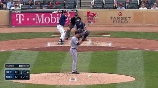 DET@MIN: Mauer singles to put Twins up early