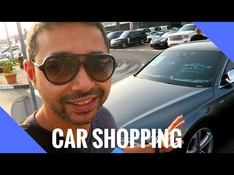 New car shopping at the Al Aweer auto market New car shopping at the Al Aweer auto market