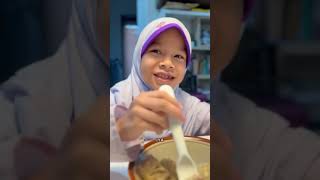 Sarapan Dulu Sebelum Brangkat Sekolah