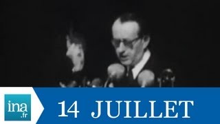 Les cérémonies du 14 juillet à l'hôtel de ville et discours de Malraux - Archive vidéo INA