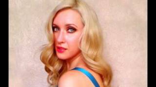 Old Hollywood hair Lana del Rey waves Veronica Lake curls Праздничные прически