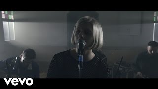 AURORA - Running With The Wolves (Live Session)