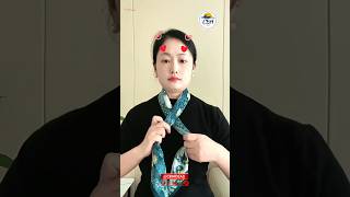 easy stylish scarf tie method