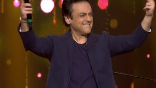 Our fastest pianist, Adnan Sami shows us how it is done at the RSMMA! | Radio Mirchi