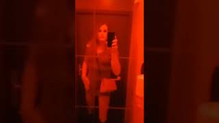 Élodie de France : dancing toilet tgirl (no filter)