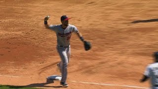 MIN@CWS: Plouffe, Herrmann turn clutch double play