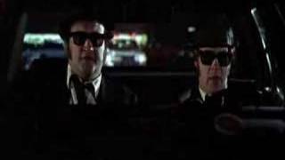 Blues Brothers - Mall Car Chase