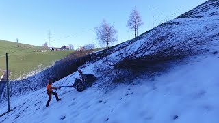 Forstwinde an Brielmaier im Steilhang im Einsatz beim Holzen