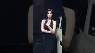 中国车展网红美女模特儿，颜值高身材一级棒