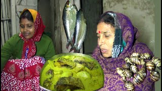 Kochu O Chandana Ilish Diye Sohoje Darun Swader Macher Jhal.Taro \u0026 Chandana Ilish Easy Tasty Jhal