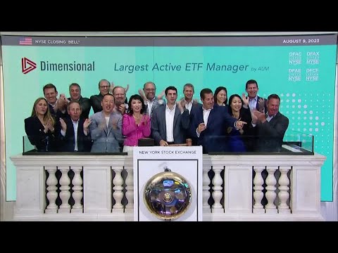 Wall Street Ends Lower Ahead Of Inflation Data - YouTube