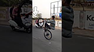 public reaction 👀 wheelie to ( kunal rider ) #wheelie #shorts