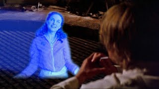 Luke plays the wrong hologram