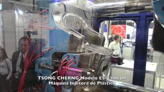 Máquina Injetora de Plástico TSONG CHERNG ES-1100 DP (Duas Placas) na Feiplastic 2013