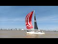 Velero Punch del Yacht Club Olivos en la Regata Borde a Quilmes 2020