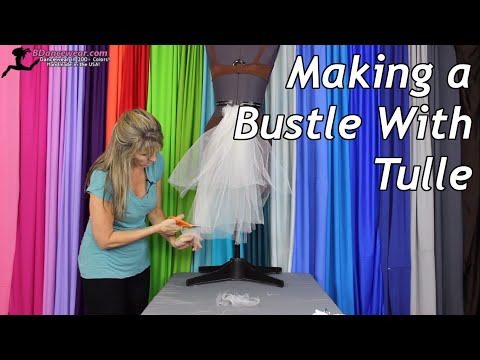Making a Bustle With Tulle Making a Bustle With Tulle