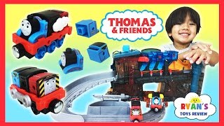 Thomas & Friends Take n Play Engine Maker toy trains