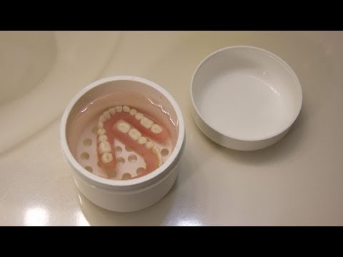 Thorough Cleaning of Dentures With Vinegar Thorough Cleaning of Dentures With Vinegar