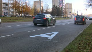 Vai autovadītāji nesodīti drīkst pārvietoties pa sabiedriskā transporta joslu?