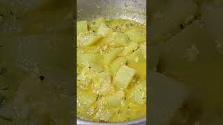 Goan Dudhi bhaji//bottle gourd#Goan vlogger#Goan youtuber#Shannon Rebelo vlogs.